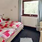 Jeje Und Anna's Eifel Haus 3* 몬샤우