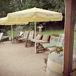 Jeje Und Anna's Eifel Haus 모텔