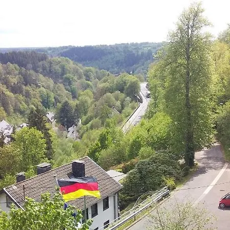 Jeje Und Anna's Eifel Haus Motel 3*