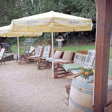 Jeje Und Anna's Eifel Haus Μοτέλ