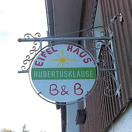 Μοτέλ Jeje Und Anna's Eifel Haus 3*