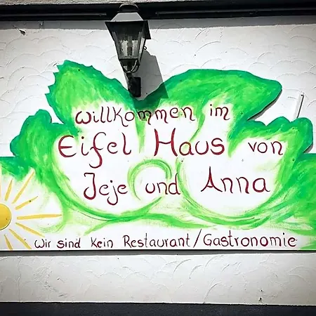 Jeje Und Anna's Eifel Haus 3* Μονσάου